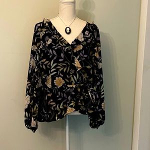 Beautiful Calvin Klein faux wrap style chiffon blouse!